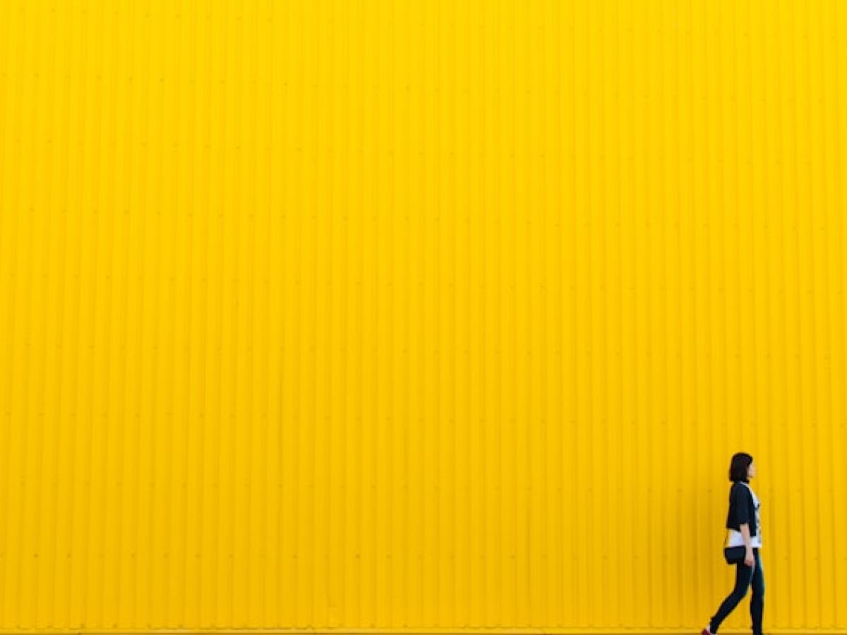 Combining Colors for a Strong Brand Identity